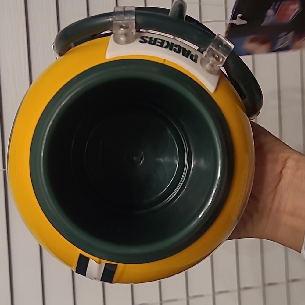 NWT Green Bay Packers Helmet Mug - Picture 4 of 7
